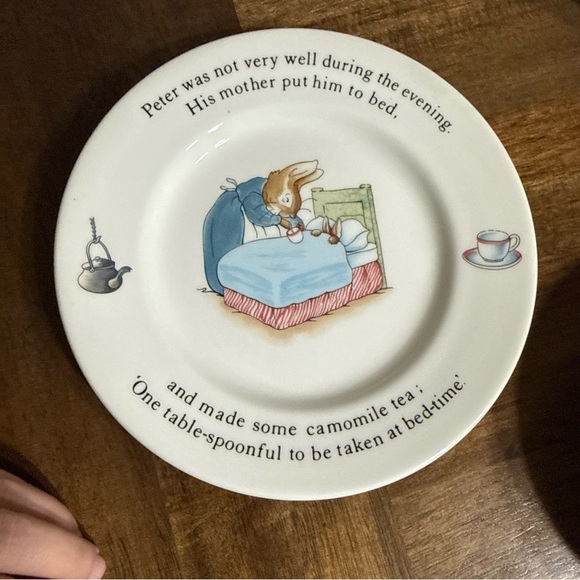 Wedgwood Peter Rabbit Tea Set - Cream and Blue - Picture 2 of 11